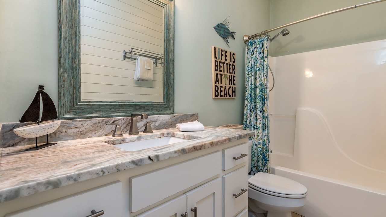 Photo of Bathroom in Dauphin Island