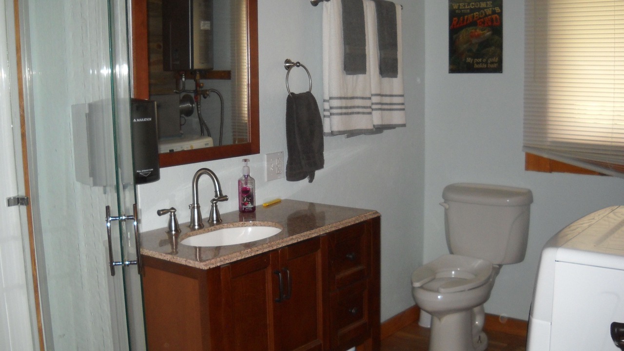 Photo of Bathroom in Cascade