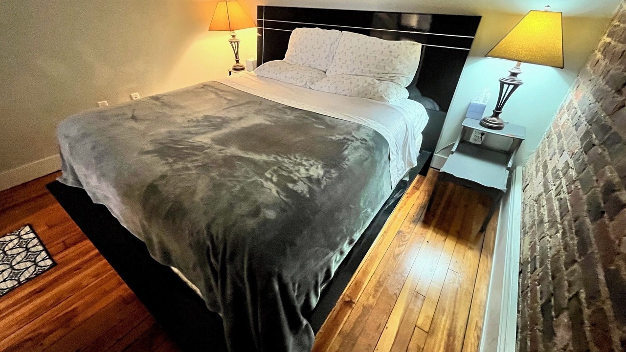 Photo of Bedroom in Jackson Ward