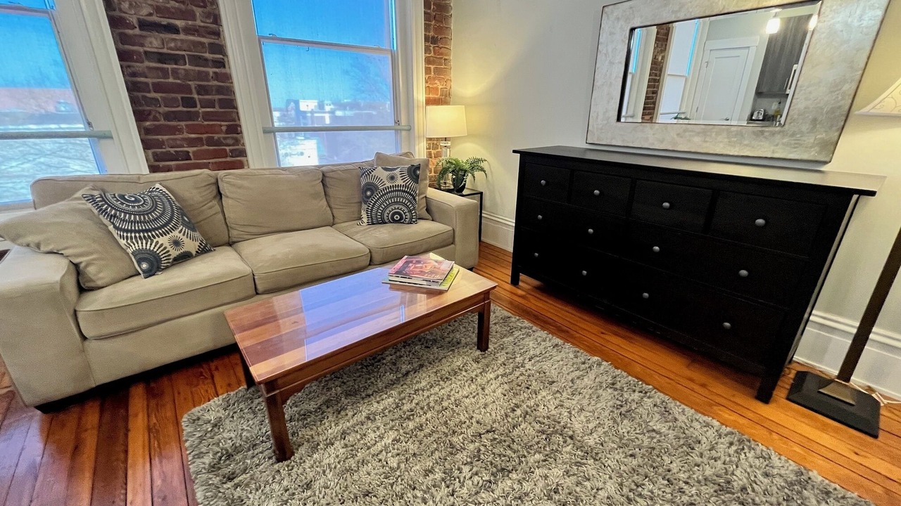 Photo of Livingroom in Jackson Ward