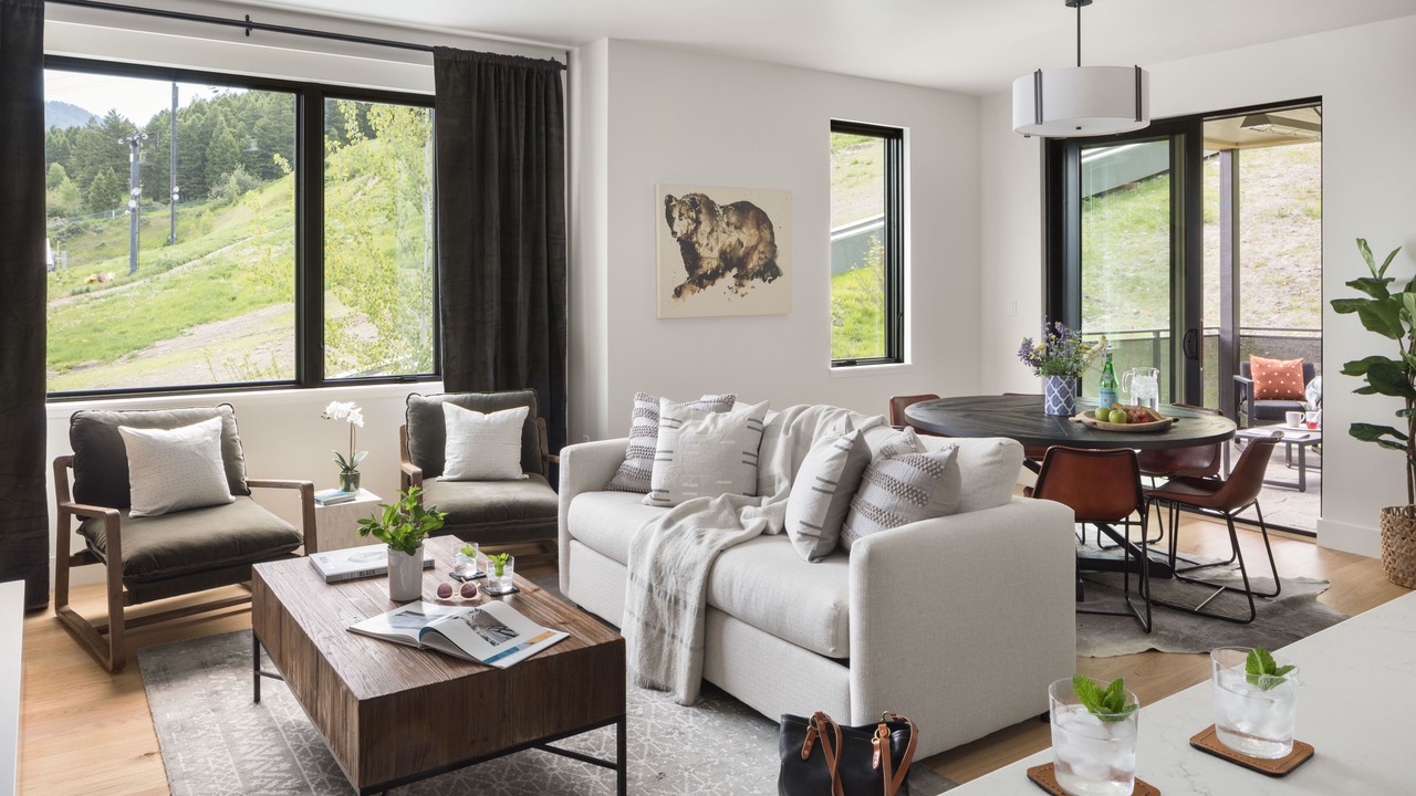 Photo of Livingroom in Jackson