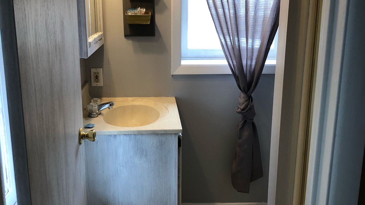 Photo of Bathroom in Sundance