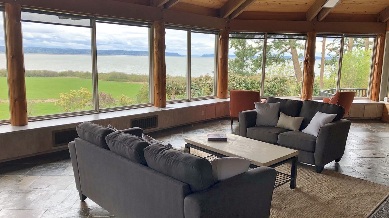 Photo of Livingroom in Camano Island