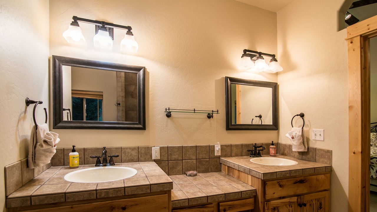 Photo of Bathroom in Hamilton