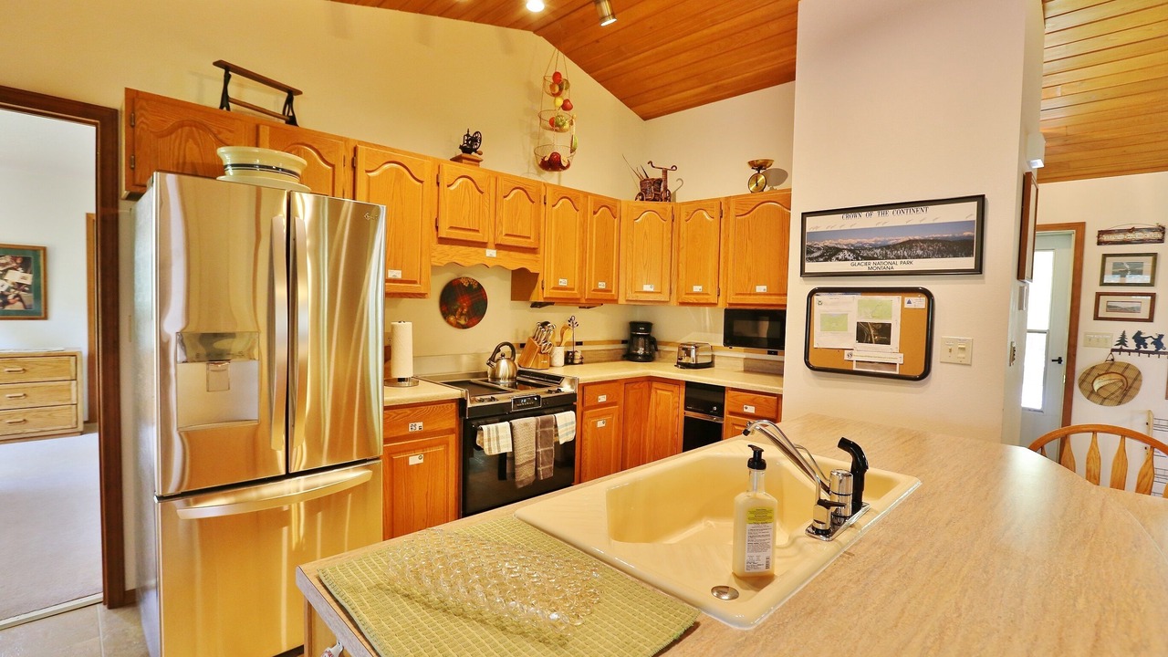 Photo of Kitchen in West Glacier