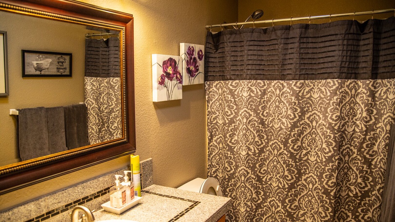 Photo of Bathroom in Southeast Boise