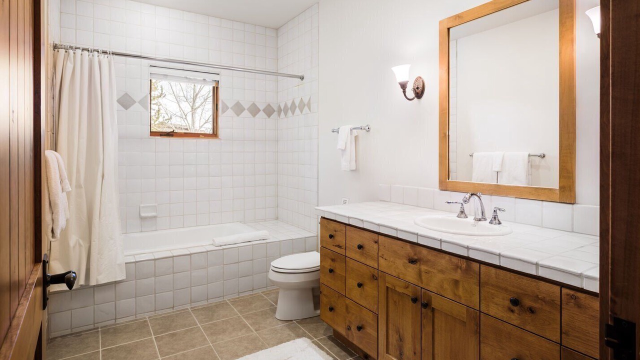 Photo of Bedroom in Granite Ridge