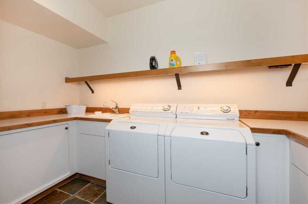 Photo of Bedroom in Granite Ridge