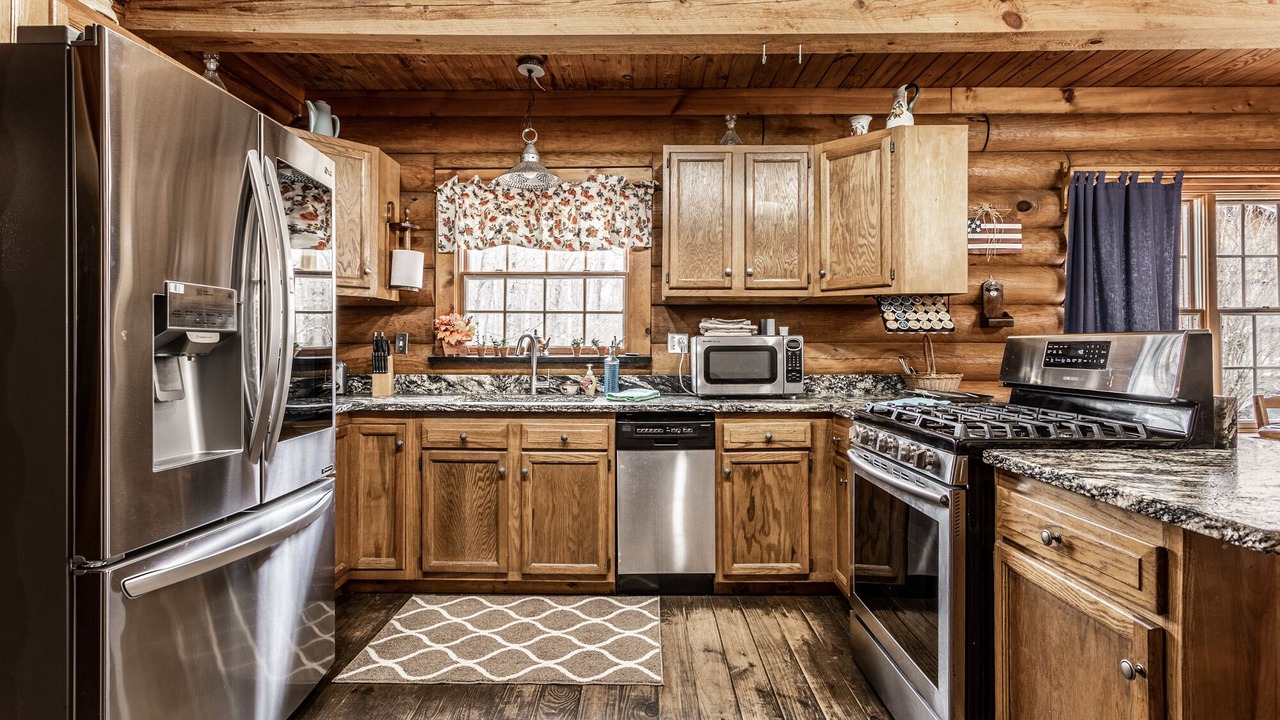 Photo of Kitchen in Gnaw Bone