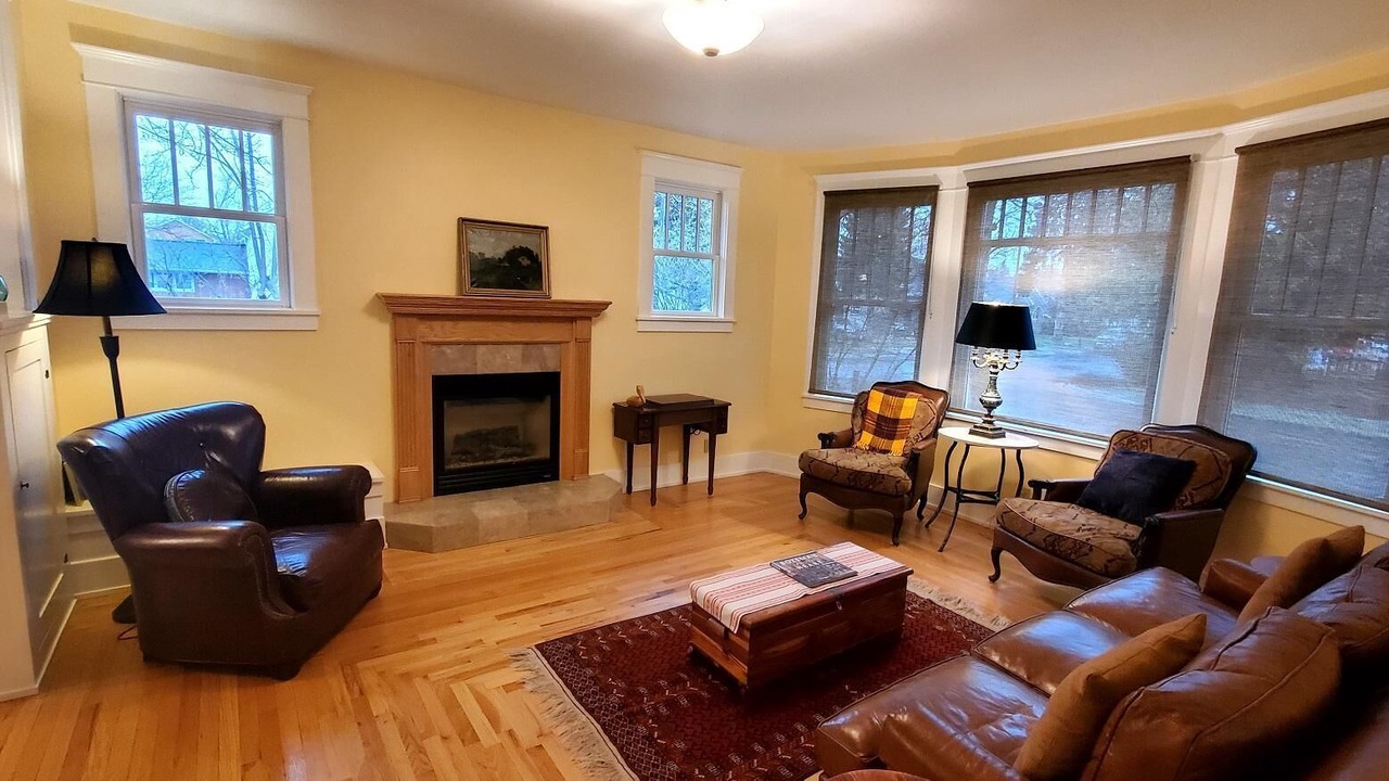 Photo of Livingroom in Bozeman
