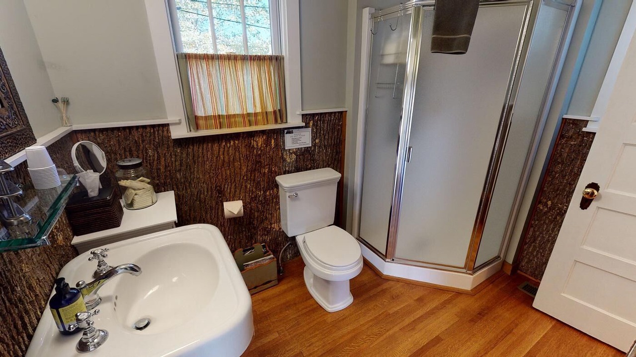 Photo of Bathroom in Bozeman