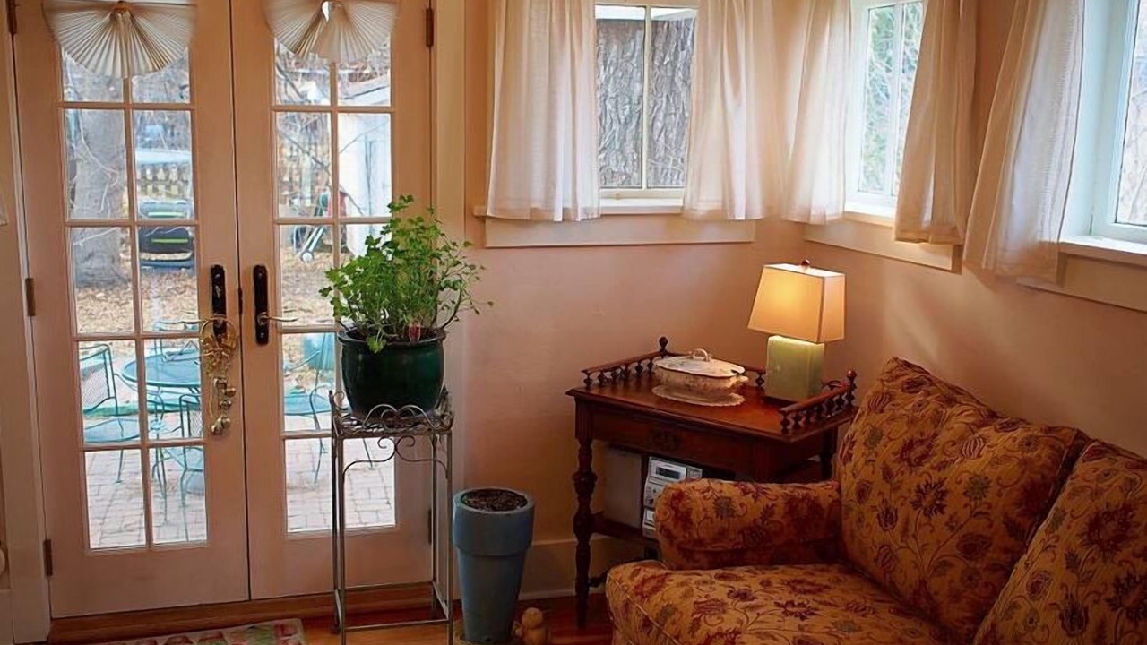 Photo of Bedroom in Old Town West