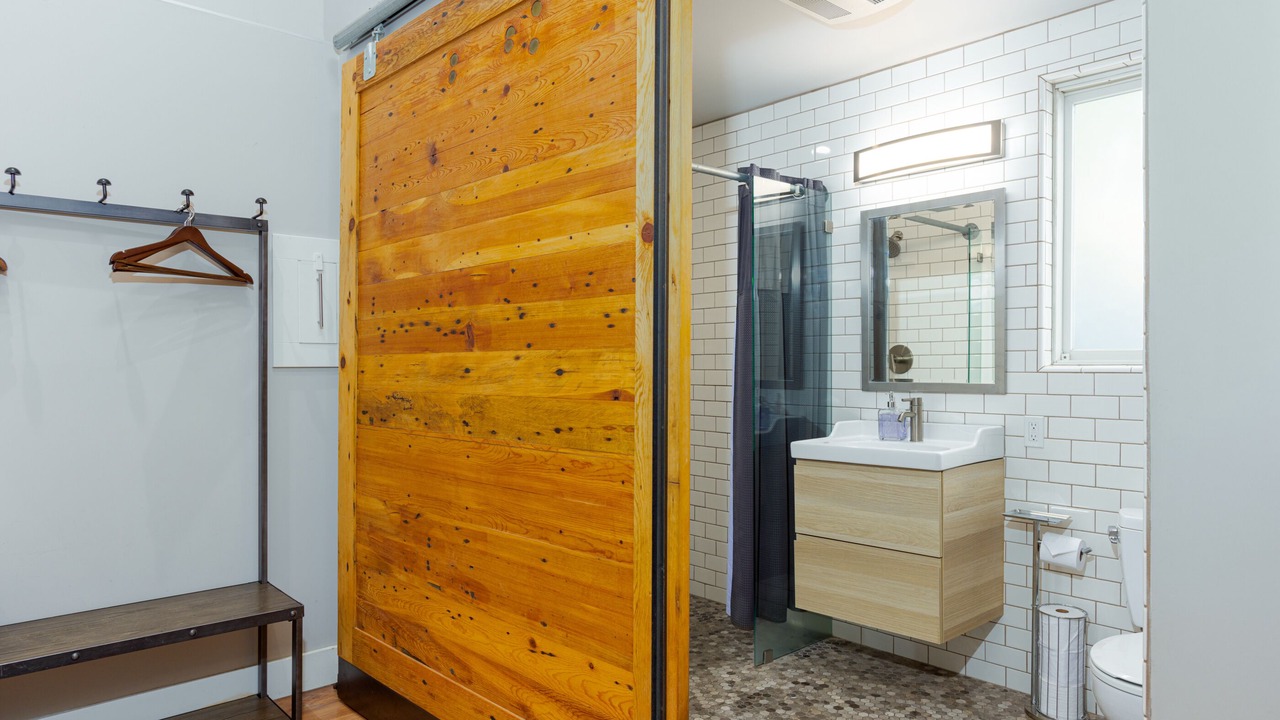 Photo of Bathroom in River West