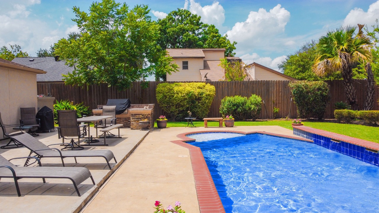 Photo of Outdoor in Clodine