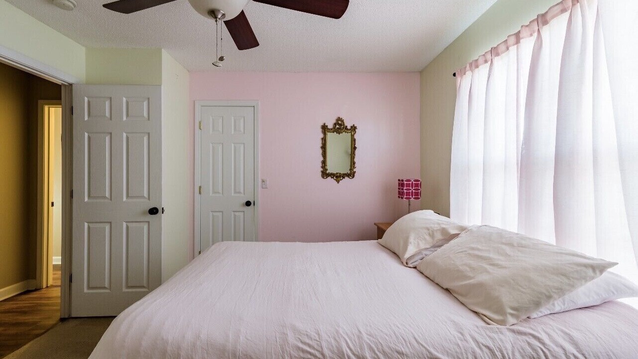 Photo of Bedroom in Mount Mourne