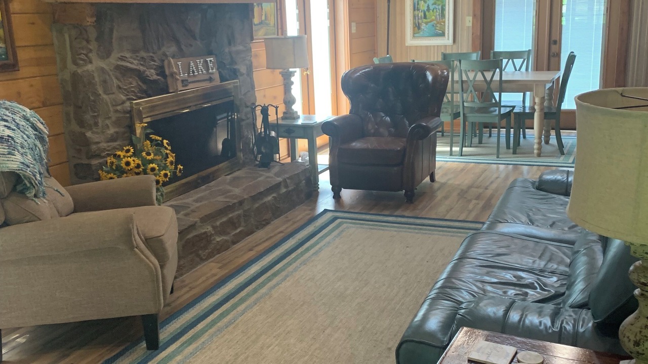 Photo of Livingroom in Jefferson