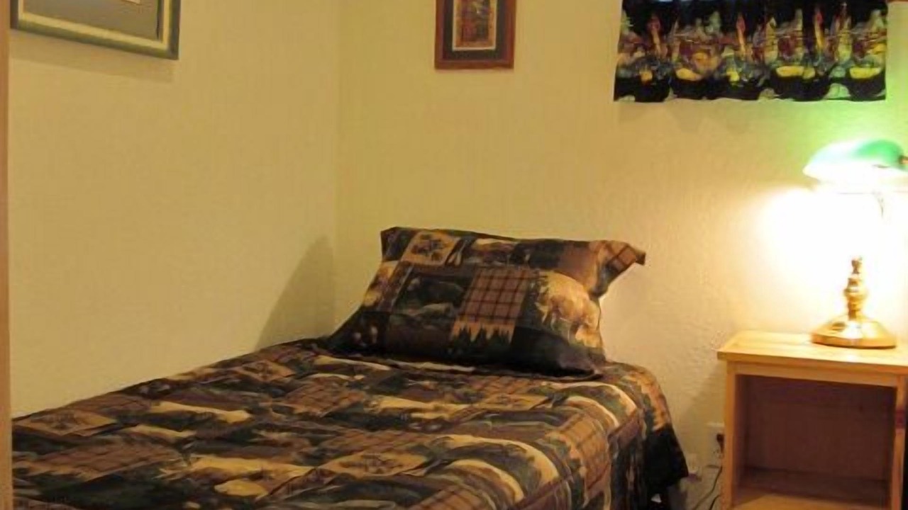 Photo of Bedroom in Island Park