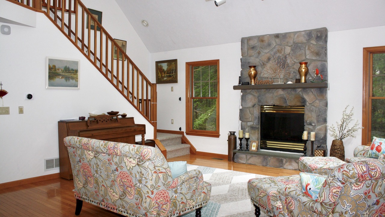 Photo of Livingroom in Pocono Pines