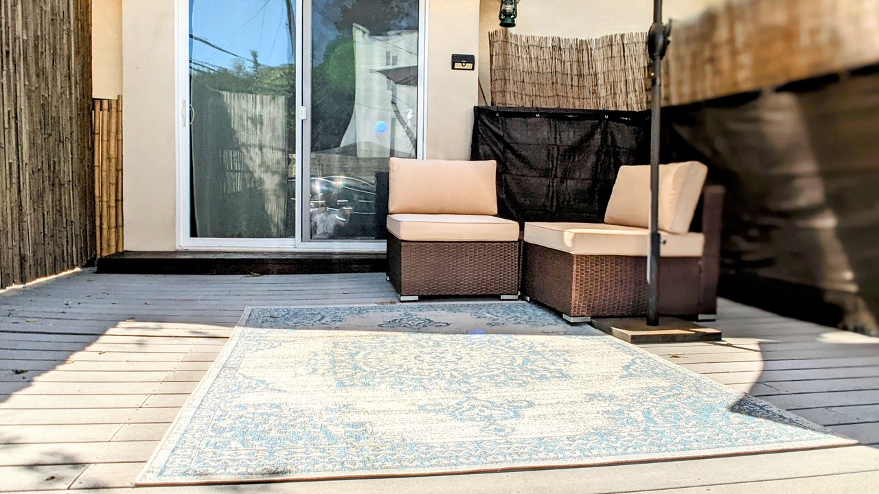 Photo of Patio Balcony in Beverly Glen