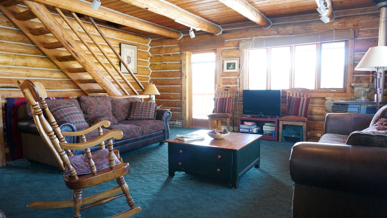 Photo of Livingroom in Big Sky Meadow Village