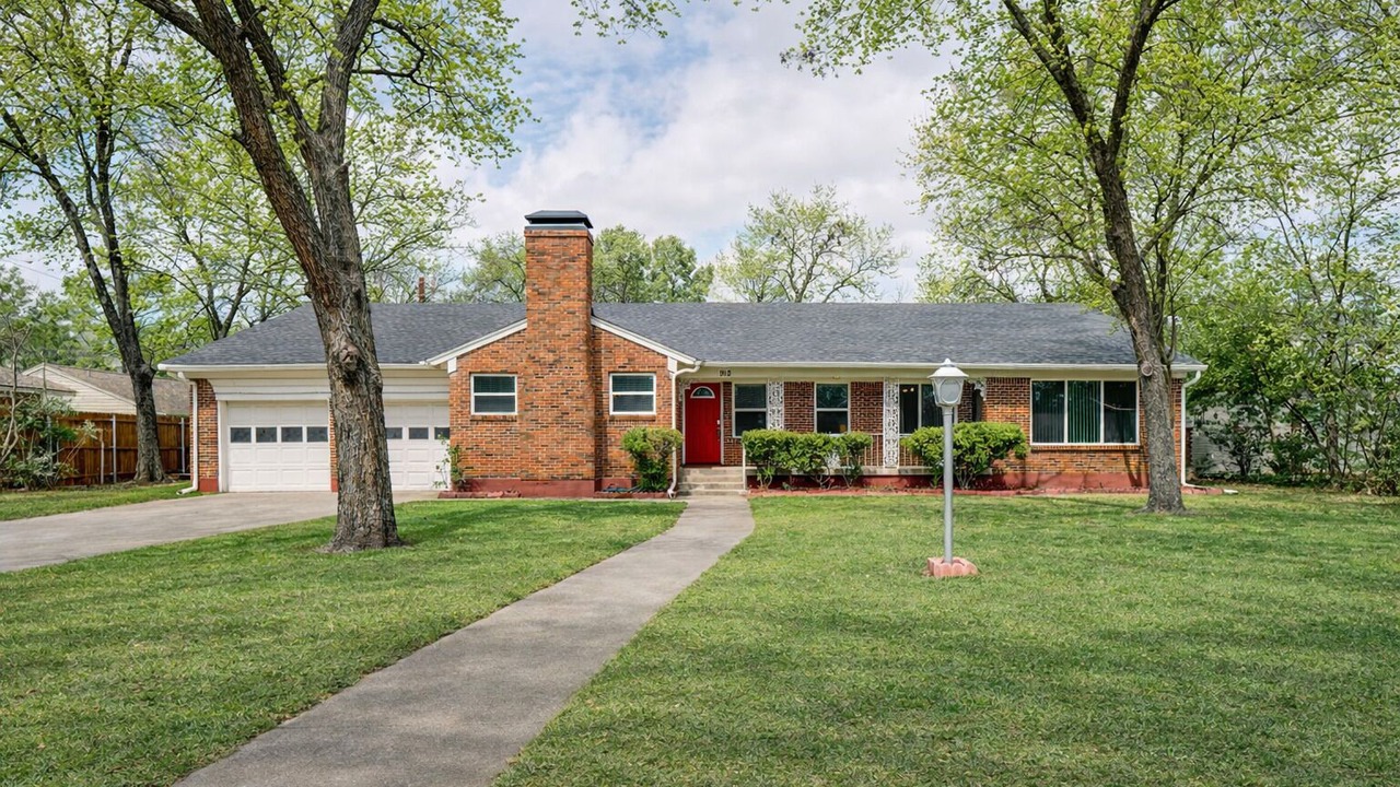 Photo of Outdoor in South Arlington
