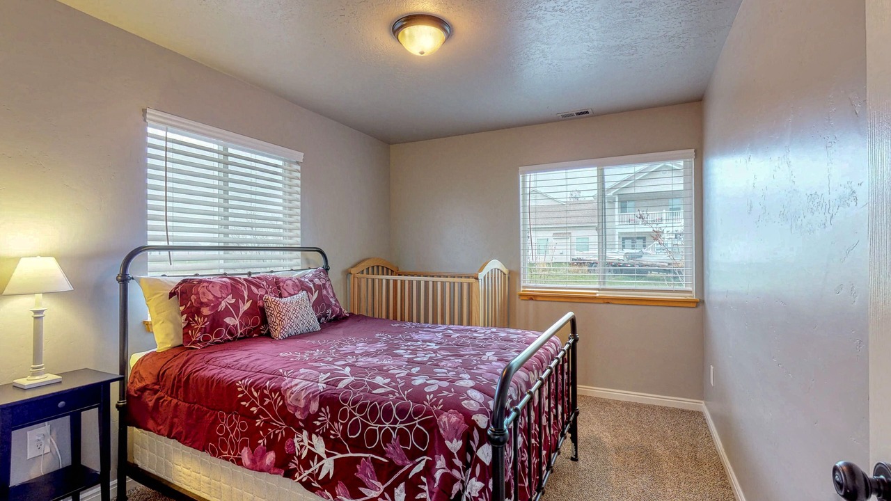Photo of Bedroom in Garden City