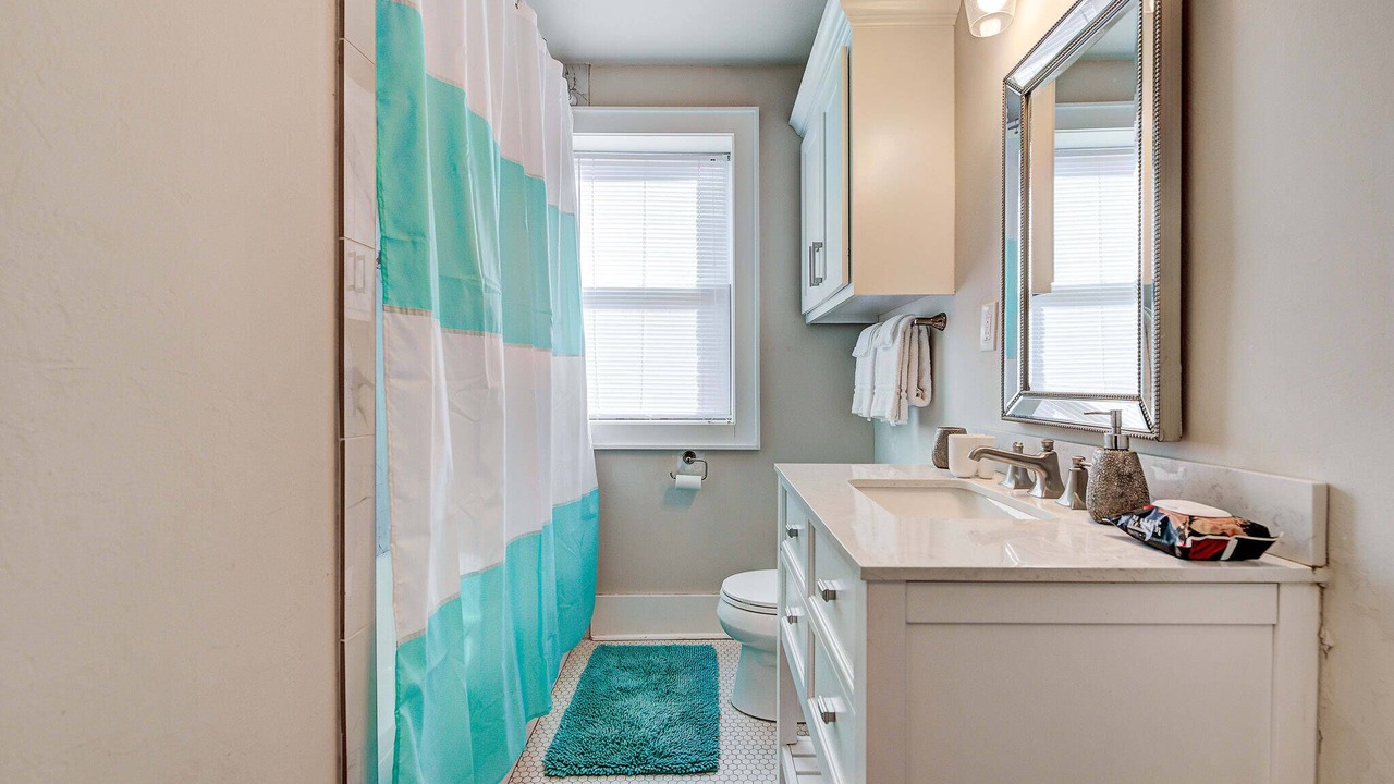 Photo of Bathroom in Lincoln Terrace