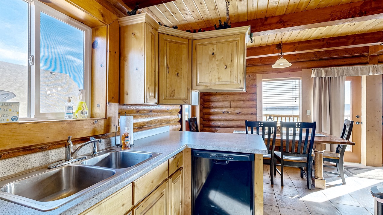 Photo of Kitchen in Harbor Village