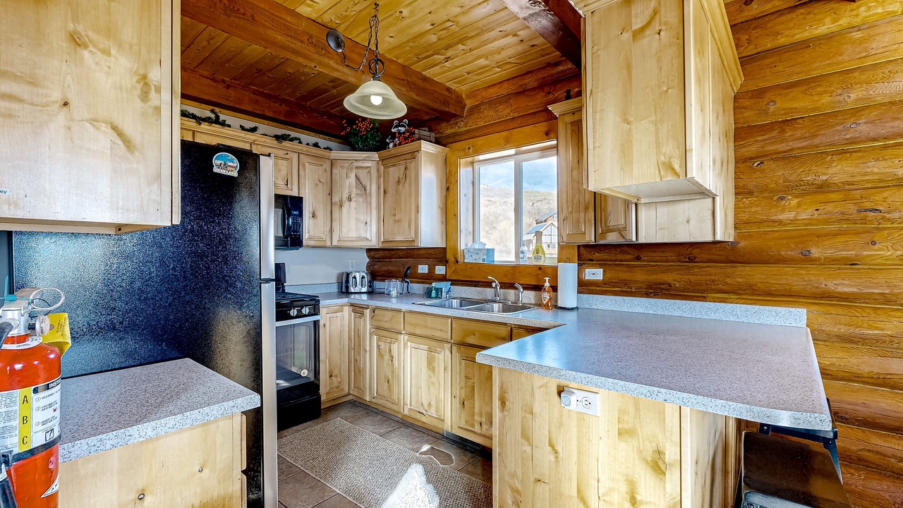 Photo of Kitchen in Harbor Village