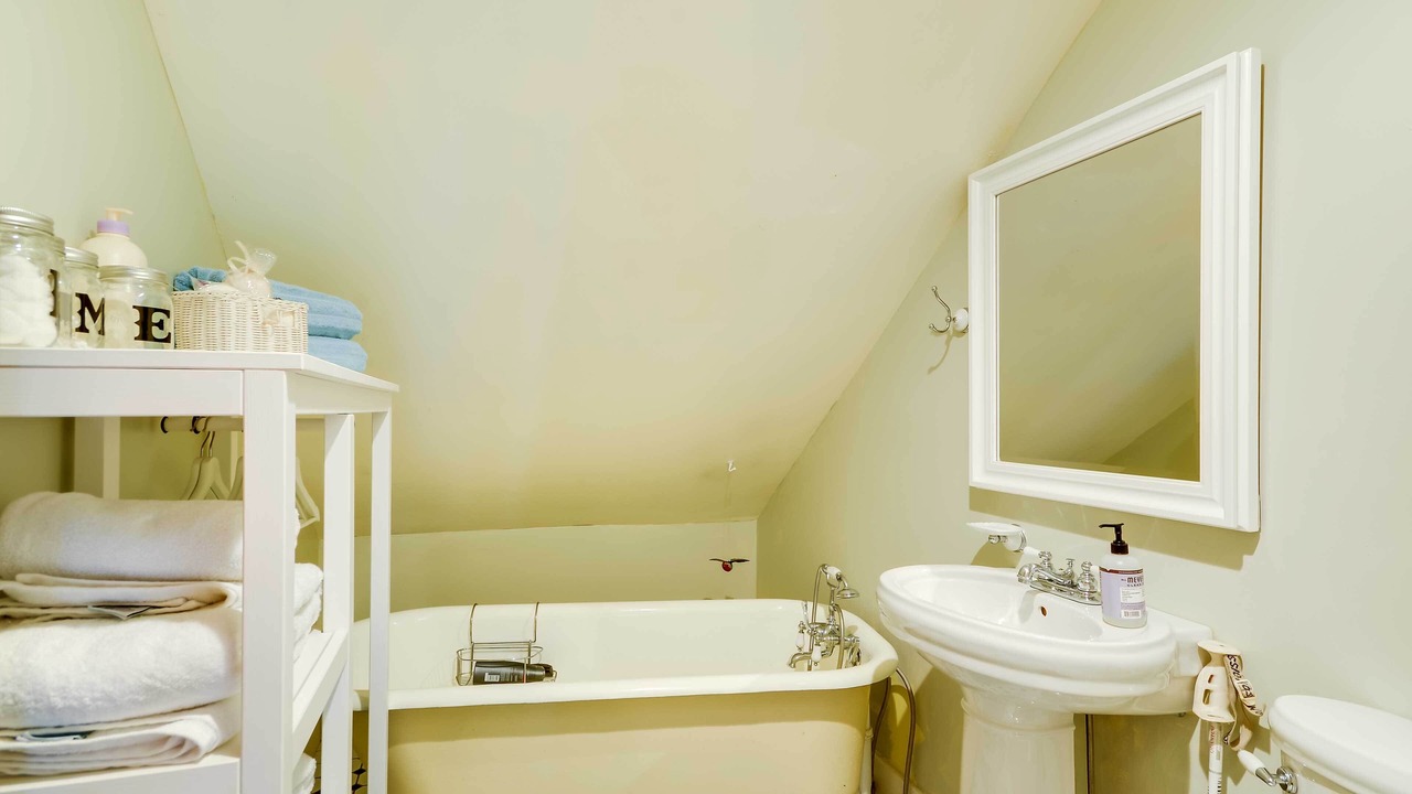 Photo of Bathroom in Red Lodge