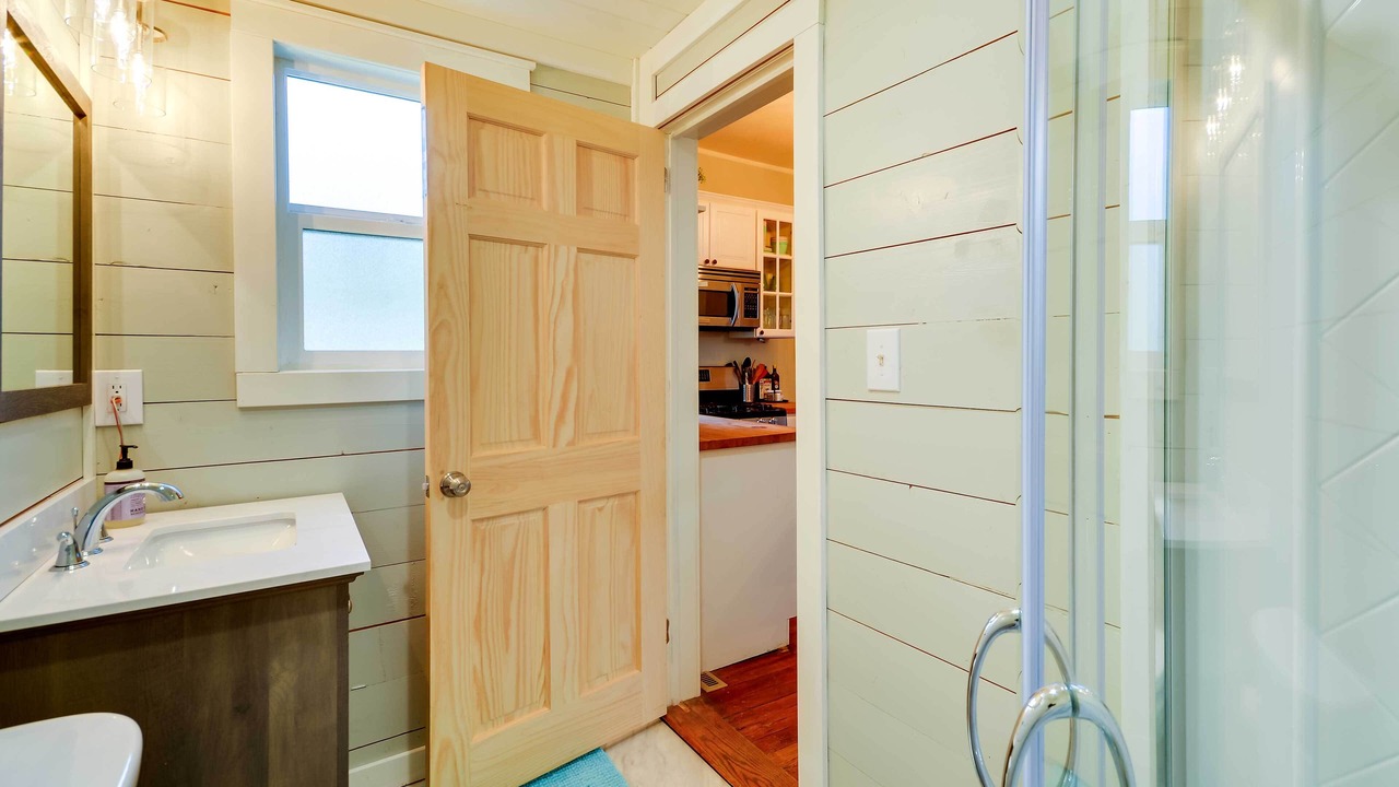 Photo of Bathroom in Red Lodge