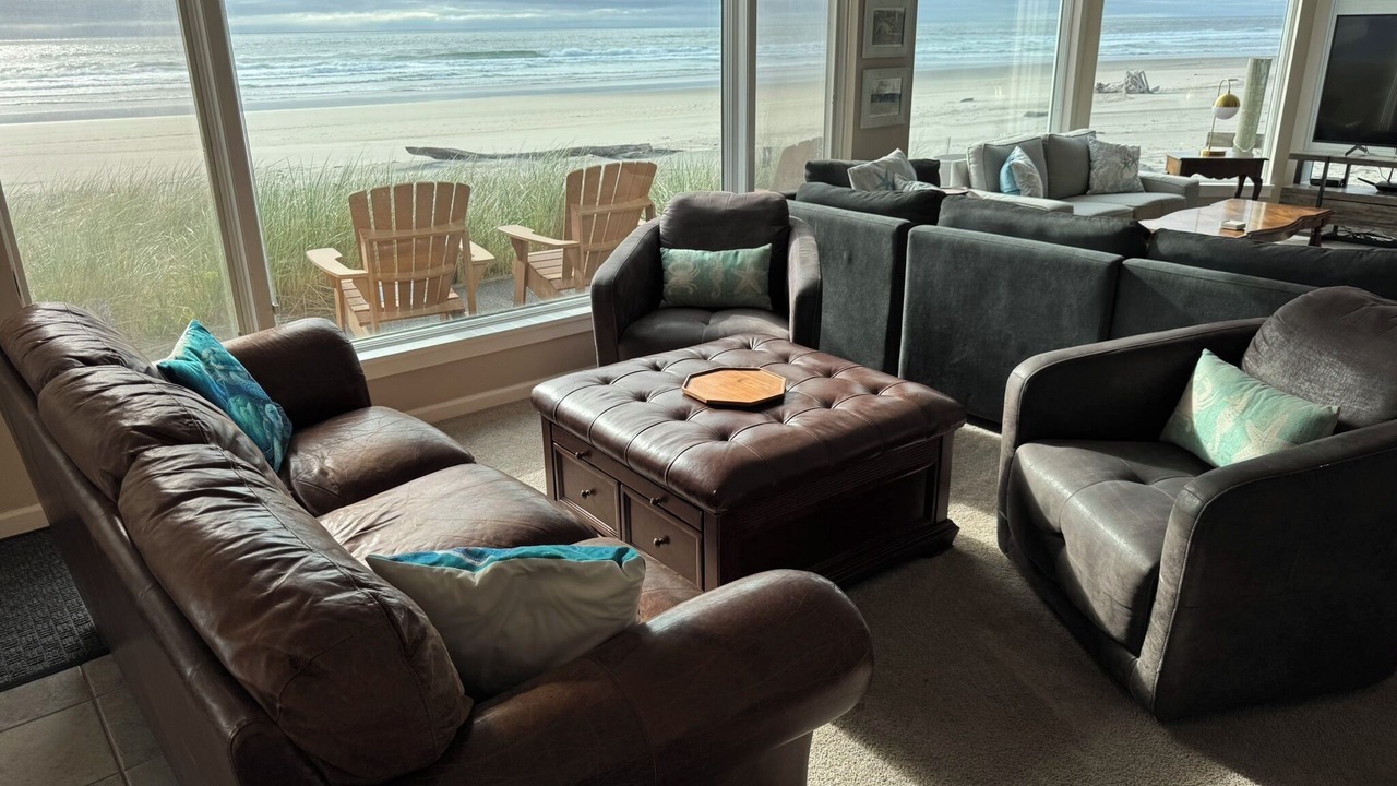 Photo of Bedroom in Neskowin