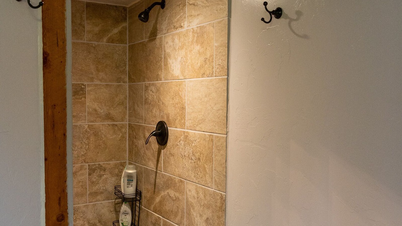 Photo of Bathroom in Silver Gate