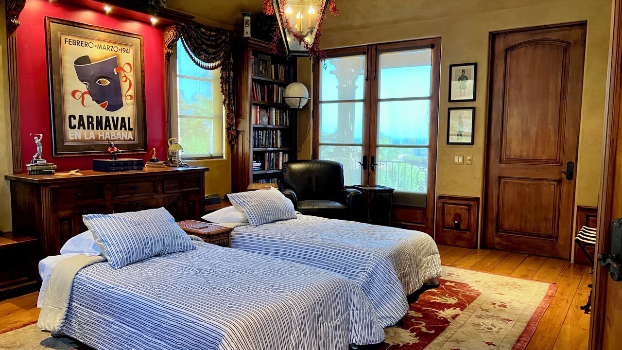 Photo of Bedroom in Malibu