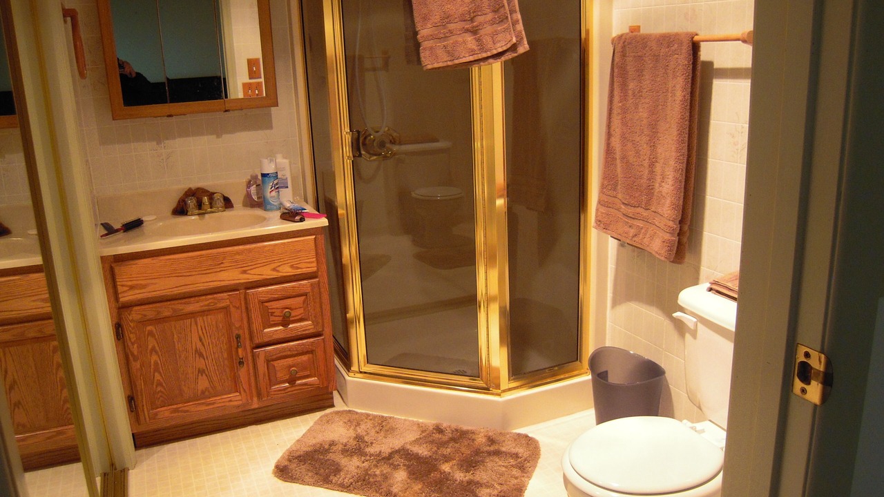 Photo of Bathroom in Winchester Bay