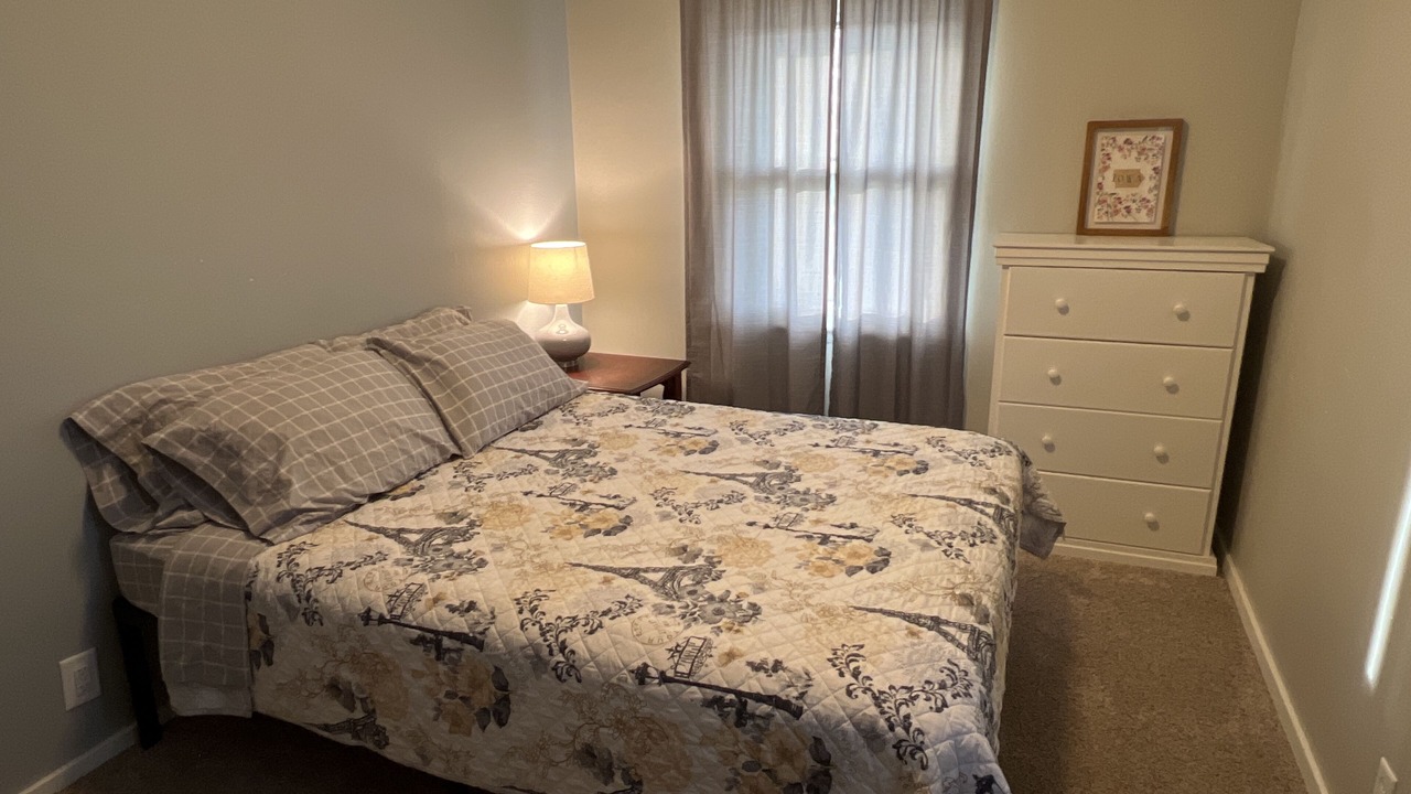 Photo of Bedroom in Cedar Rapids - Iowa City