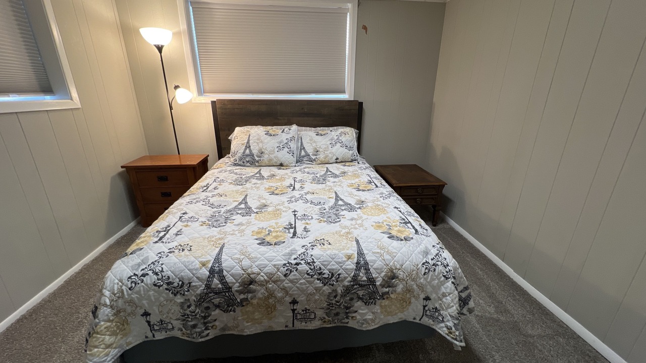 Photo of Bedroom in Cedar Rapids - Iowa City