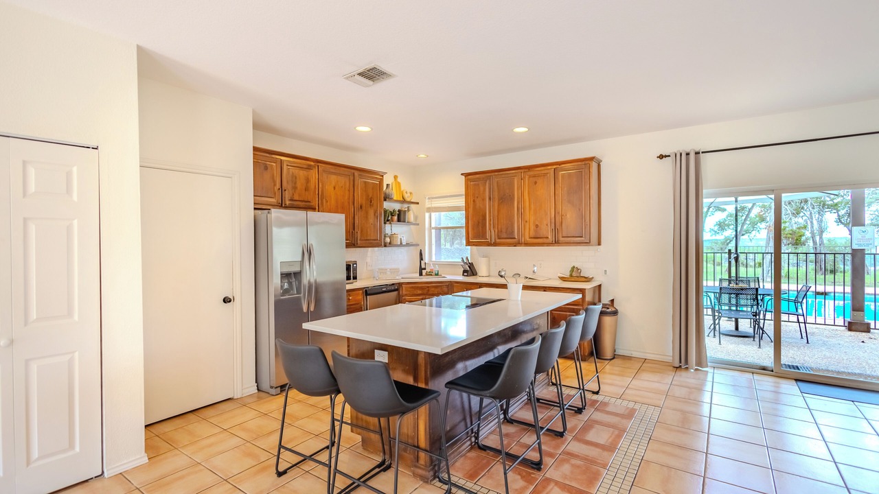 Photo of Kitchen in Canyon Lake
