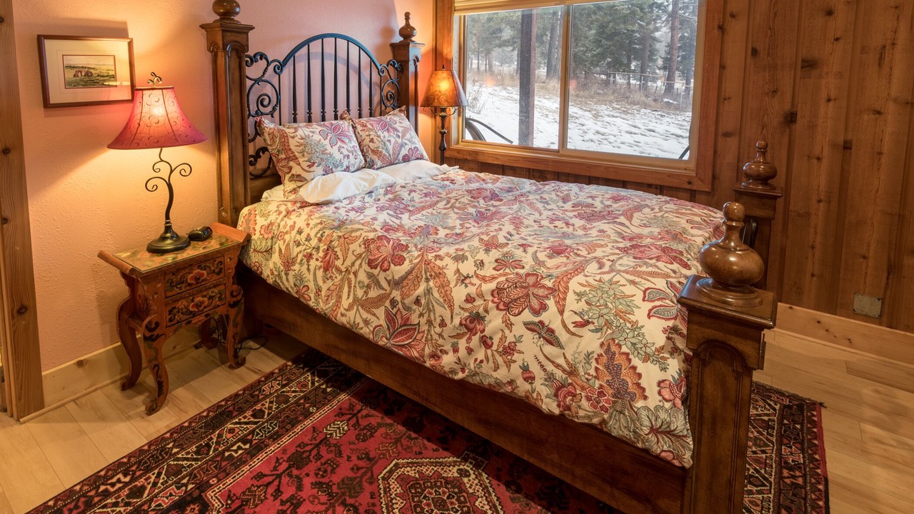 Photo of Bedroom in Baker City