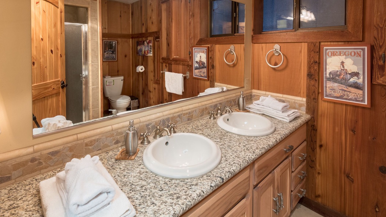Photo of Bathroom in Baker City