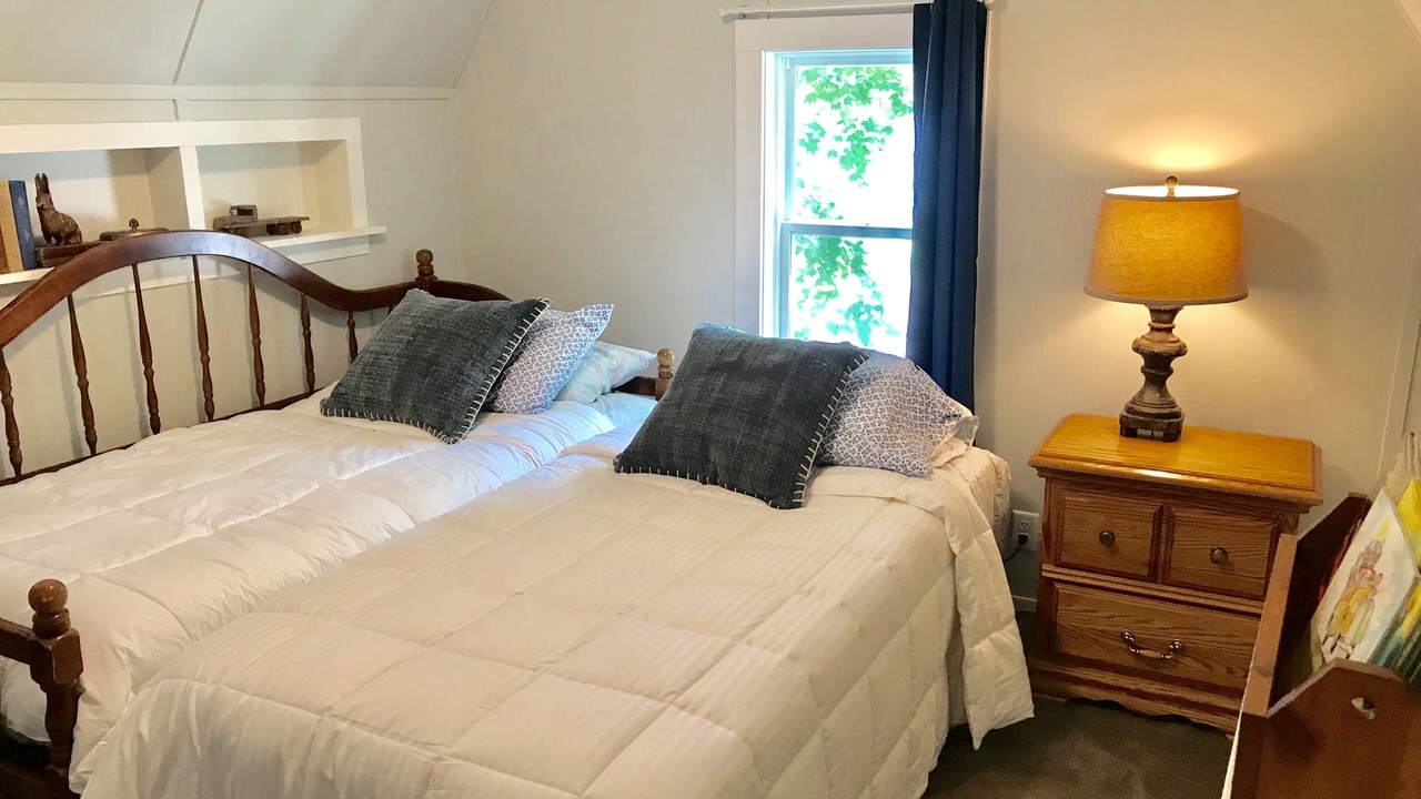 Photo of Bedroom in Clear Lake