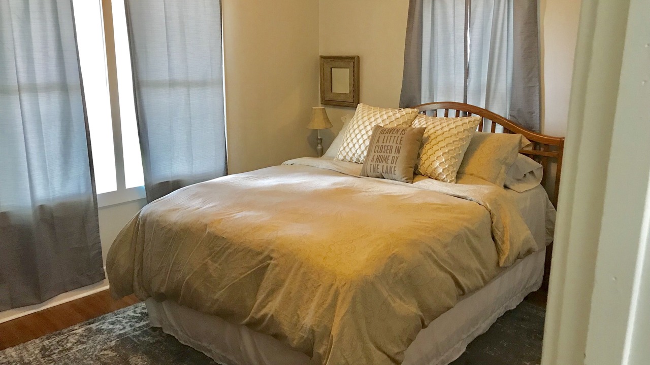 Photo of Bedroom in Clear Lake
