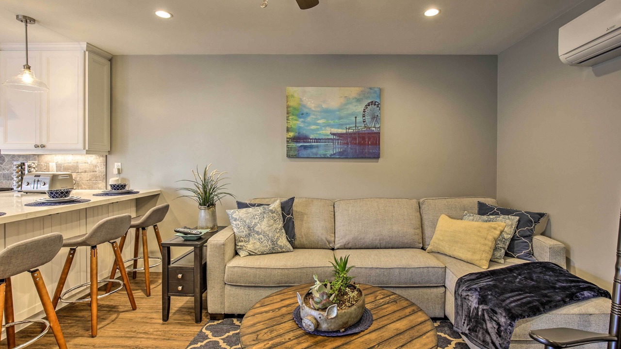 Photo of Bedroom in Mission Beach