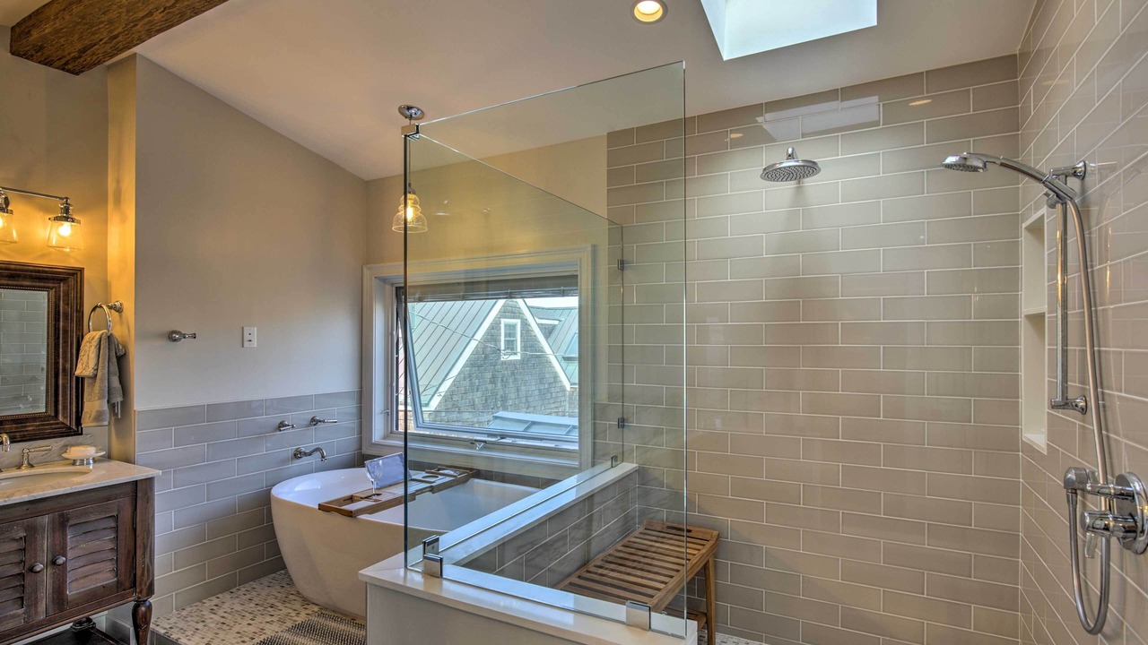 Photo of Bathroom in Mission Beach