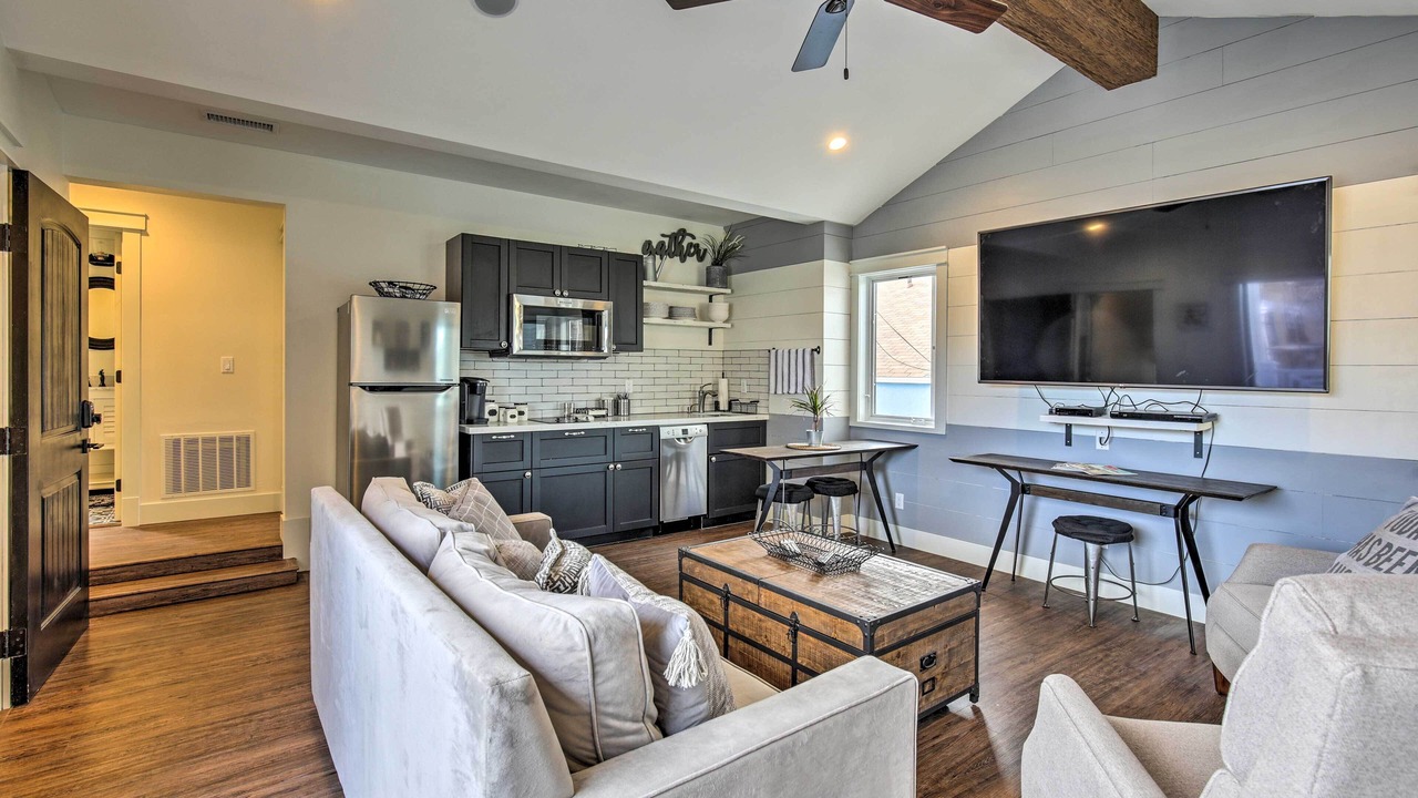 Photo of Bedroom in Mission Beach