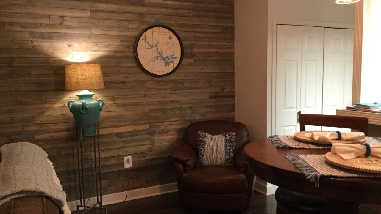 Photo of Bedroom in Mid America