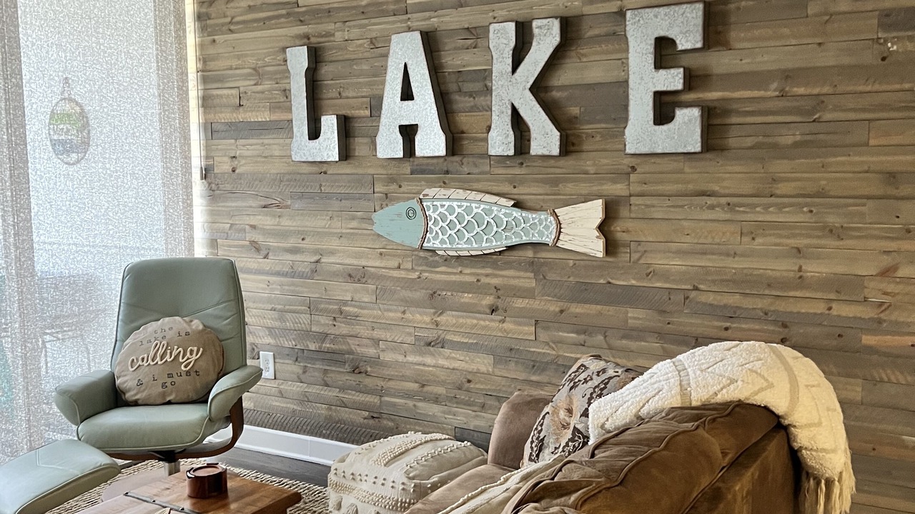 Photo of Livingroom in Mid America