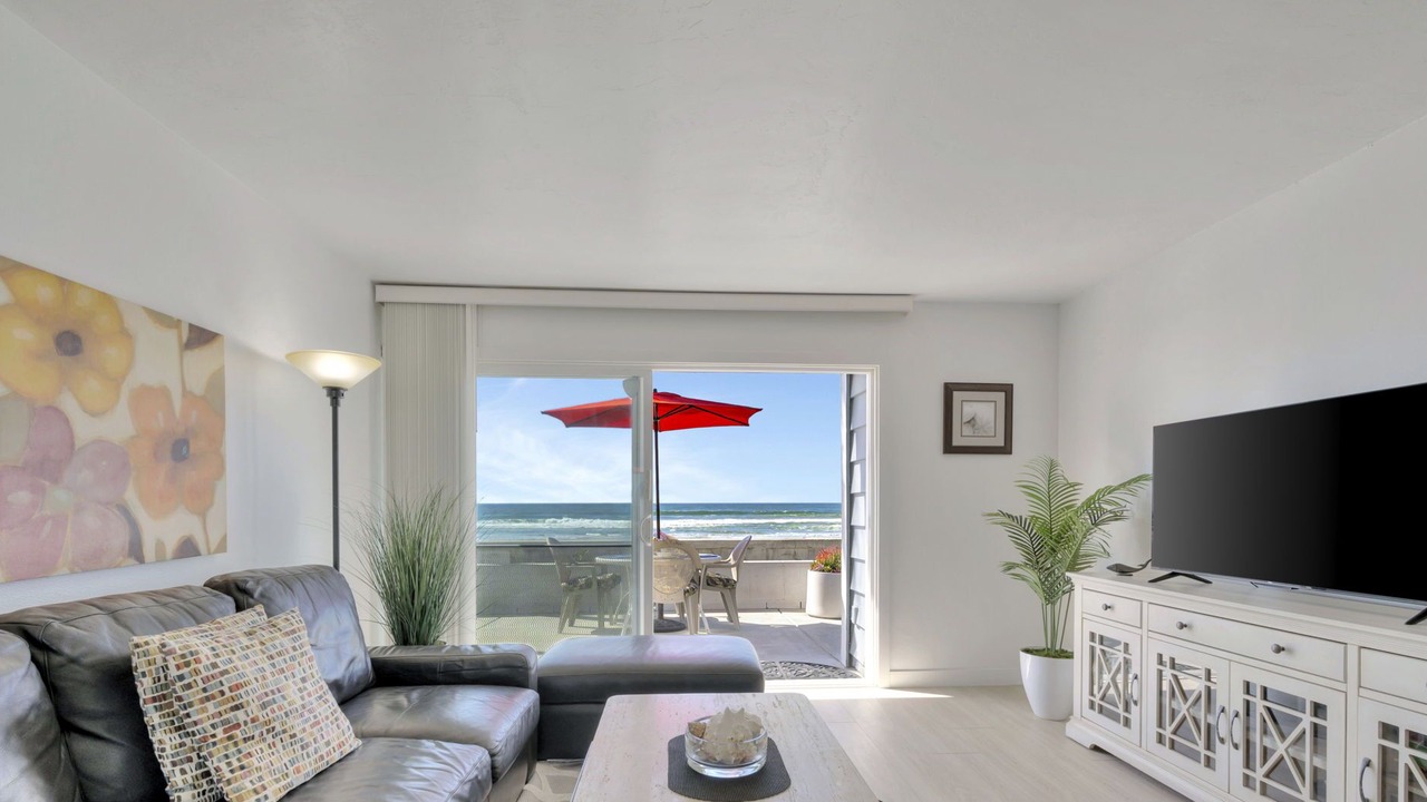 Photo of Livingroom in Mission Beach