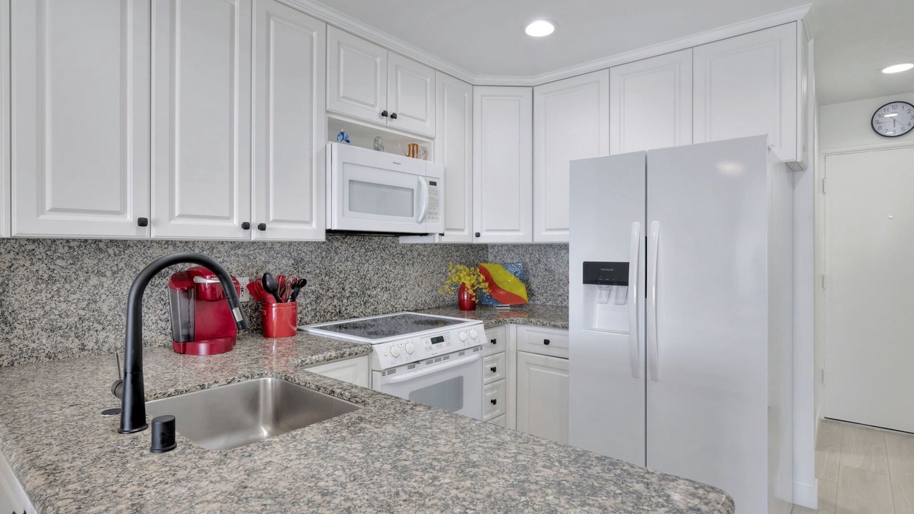 Photo of Kitchen in Mission Beach