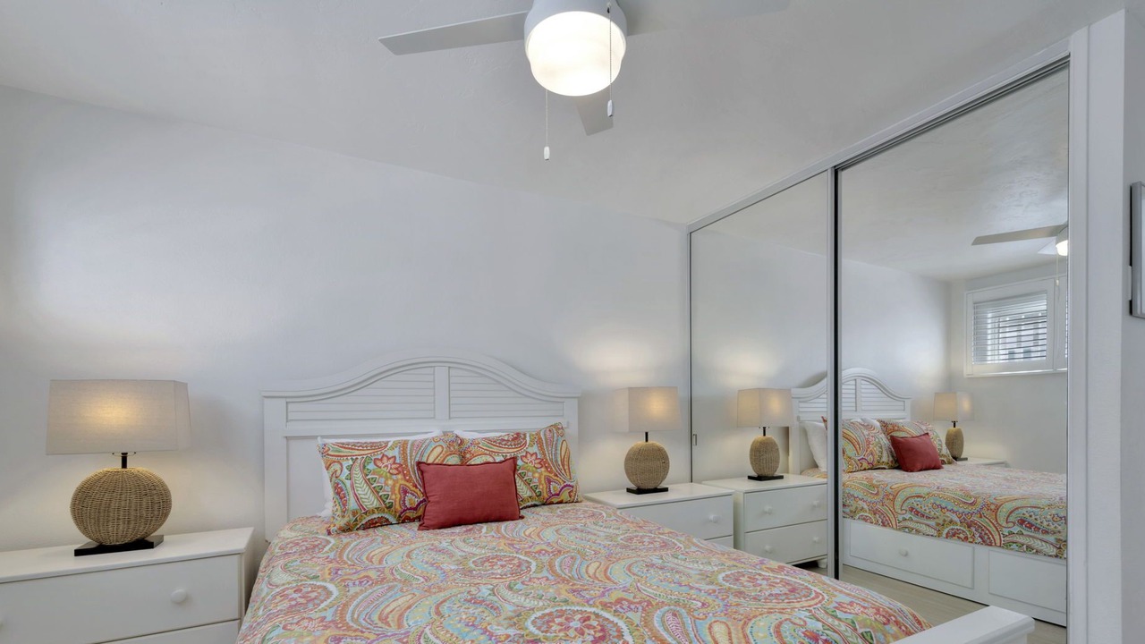 Photo of Bedroom in Mission Beach